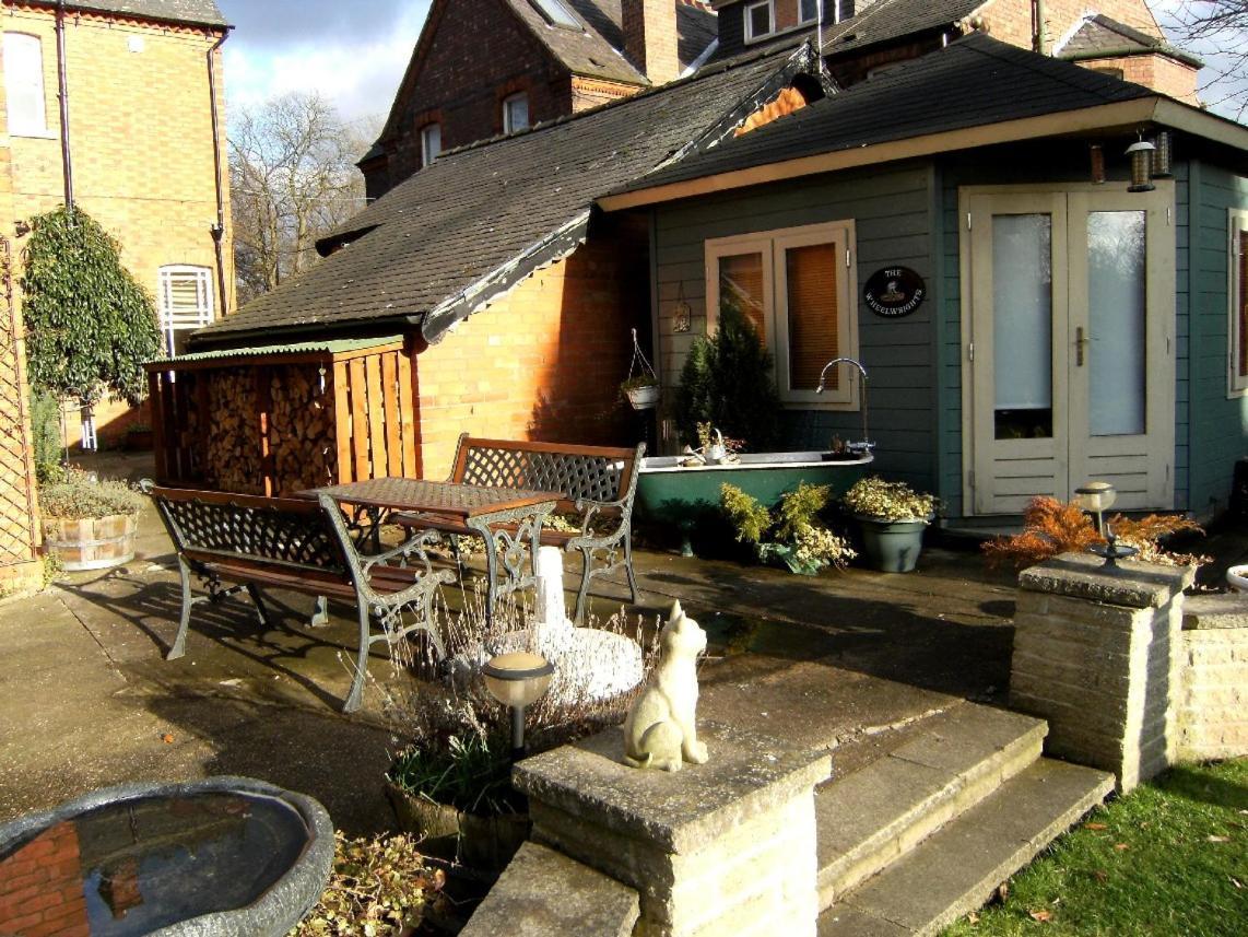Bridge House Bed & Breakfast Newark-on-Trent  Bagian luar foto